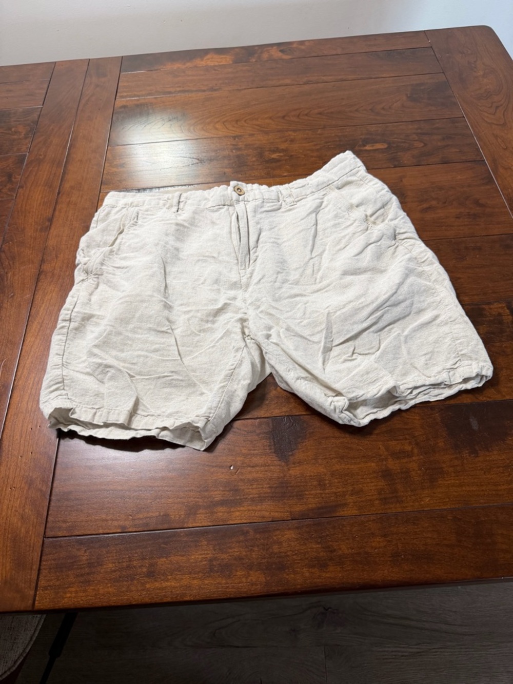 Men's Lightweight Athletic Shorts in Cream - Elastic Waist